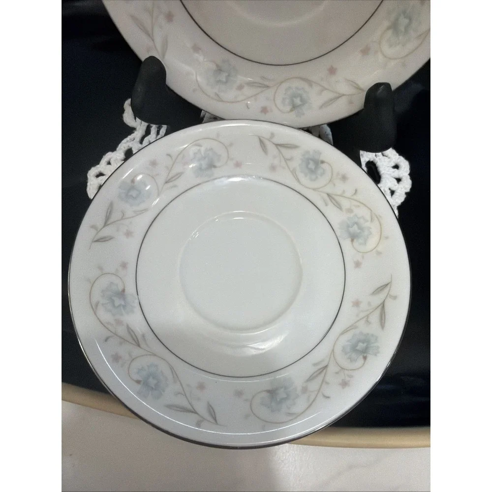 2 Set English Garden by Fine China of Japan 1968 5.75